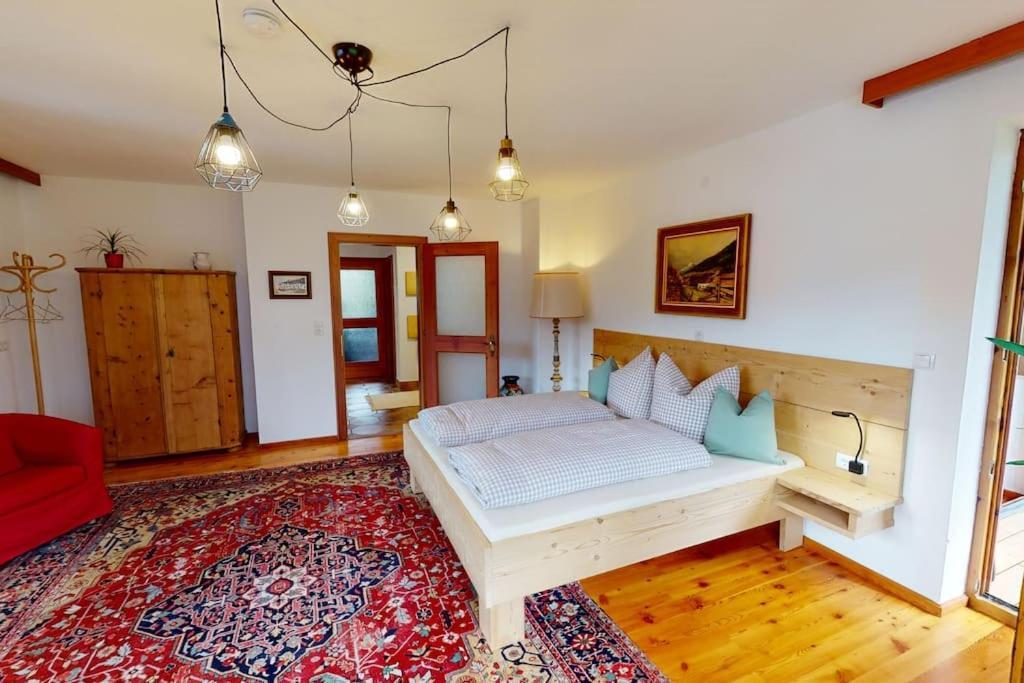 Haus Alberto - Haus Mit 2 Ferienwohnungen เอิทซ์ทาล-บาห์นฮอฟ ภายนอก รูปภาพ